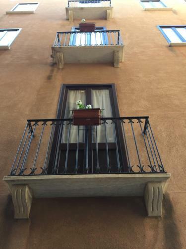 Hostal Apihouse