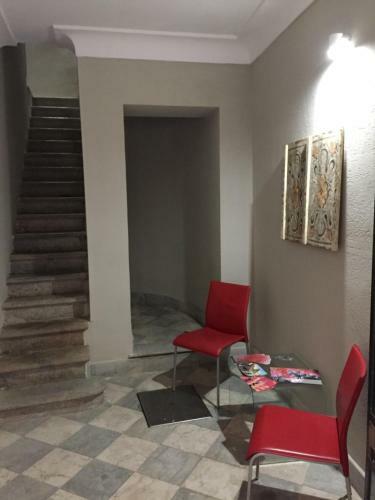 Hostal Apihouse
