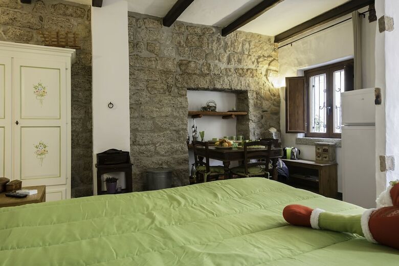 Hostal Amsicora 8