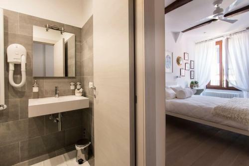 Hostal Affittacamere L'obl�