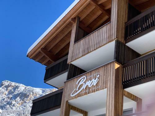 Hostal Garni Bed And Breakfast Broi