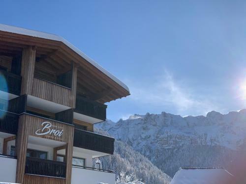 Hostal Garni Bed And Breakfast Broi