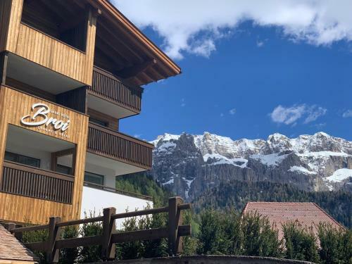 Hostal Garni Bed And Breakfast Broi