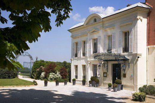 Hotel Pavillon Henri IV