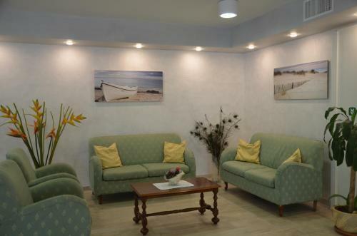 Hostal Rosen Garden Garn�