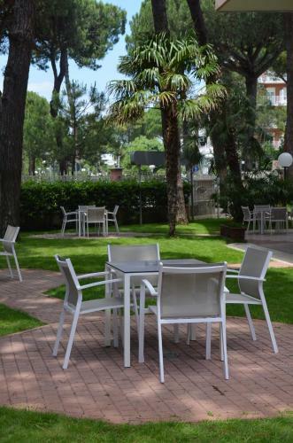Hostal Rosen Garden Garn�