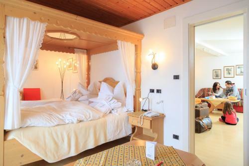 Hotel Cavallino Bianco - Weisses Roessl