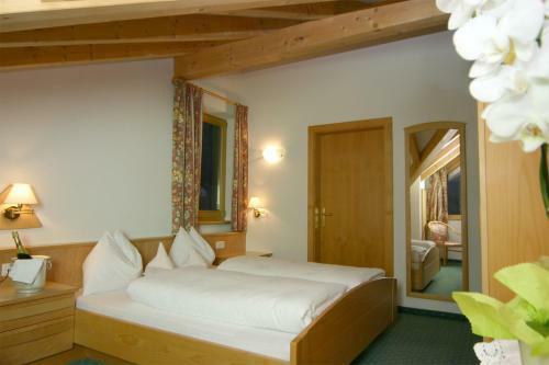 Hotel Alpenfrieden