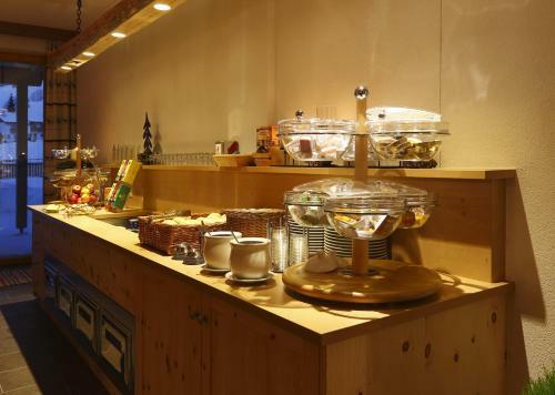 Hotel Alpenfrieden