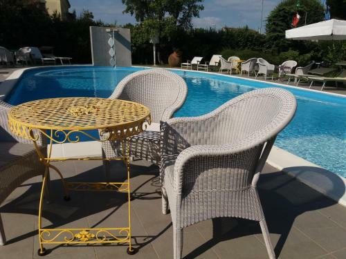Hotel Relais Villa Roncuzzi