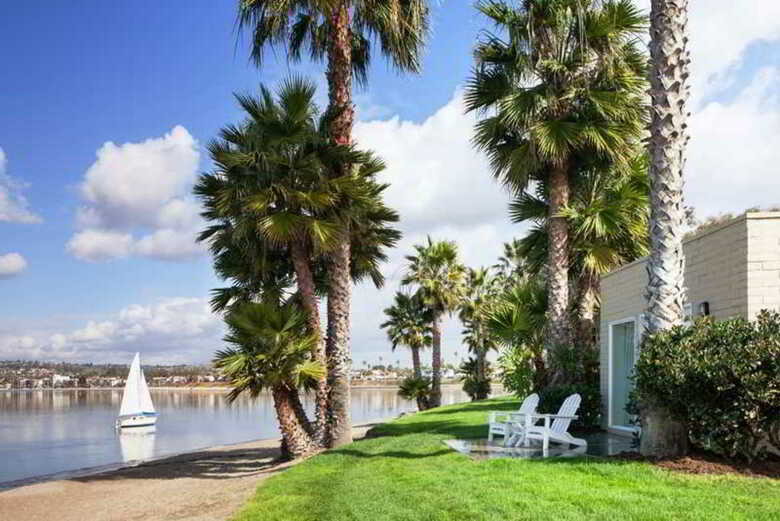 Hotel Paradise Point Resort And Spa