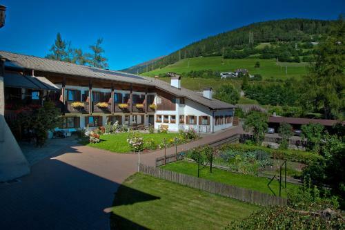 Hotel Garni F�rbe