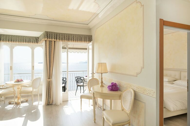 Hotel Villa Florida Suites & Suite Apartments