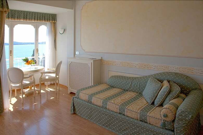 Hotel Villa Florida Suites & Suite Apartments