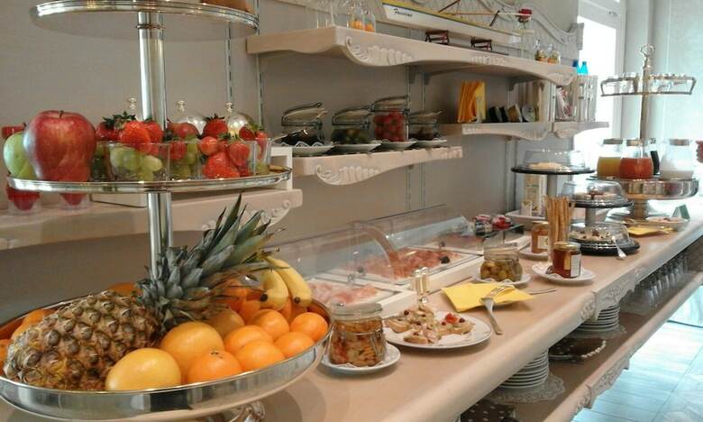Hotel Villa Florida Suites & Suite Apartments