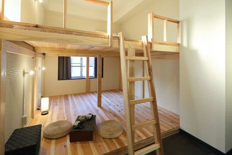 Hostal Ikidane House