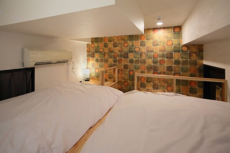 Hostal Ikidane House