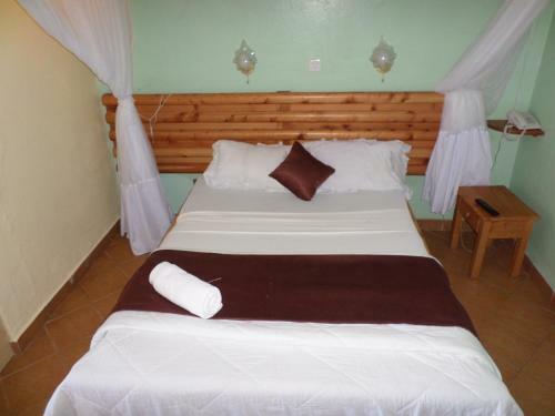 Hotel Pinebreeze Holiday Resort