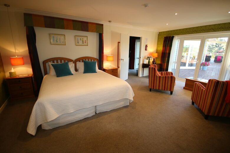 Kauri Point Luxury Bed & Breakfast