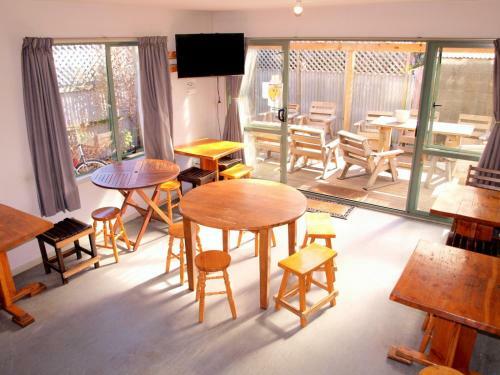 Kiwi House Hostel