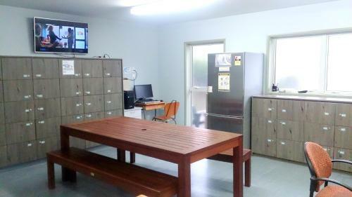 Kiwi House Hostel