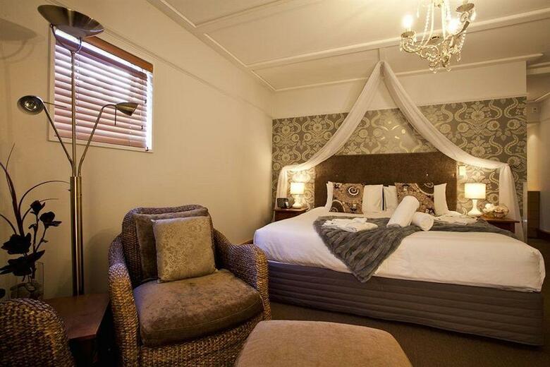 Central Ridge Boutique Hotel