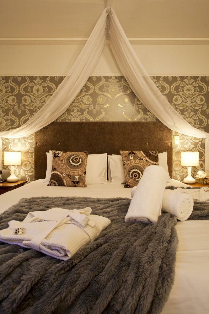 Central Ridge Boutique Hotel