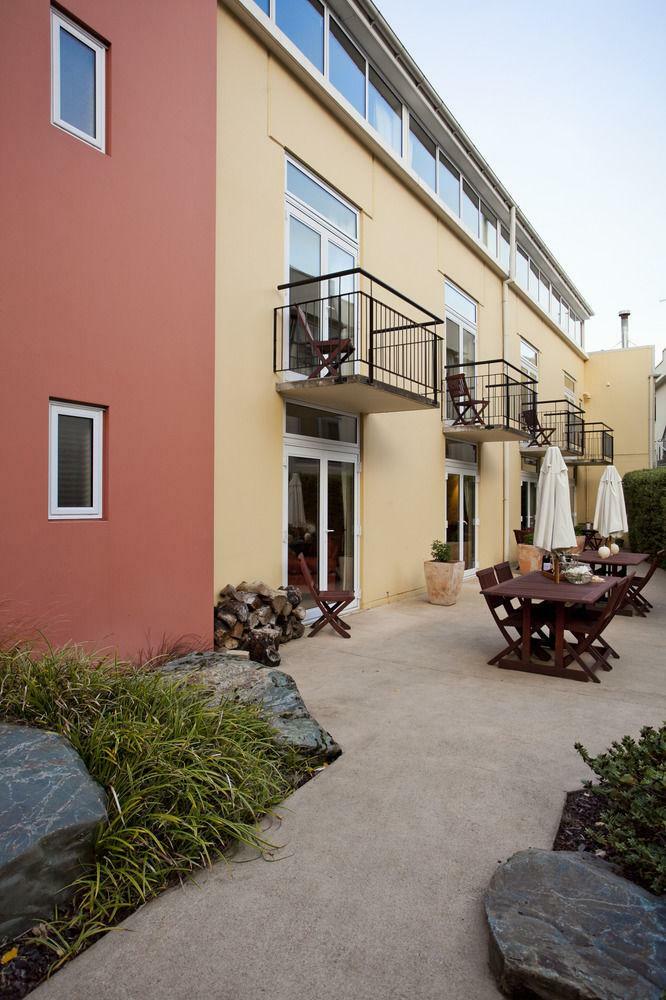 Central Ridge Boutique Hotel