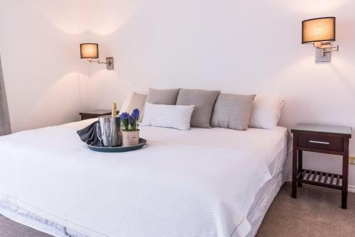 Fino Hotel & Suites