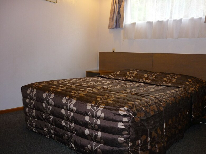 Safari Motel