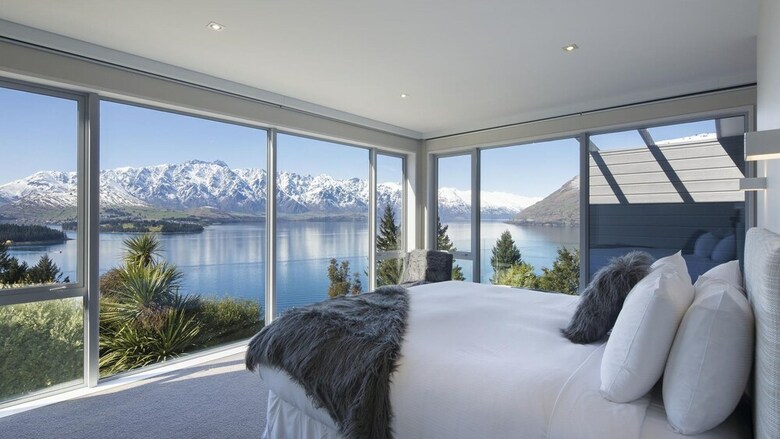 Villa The Views