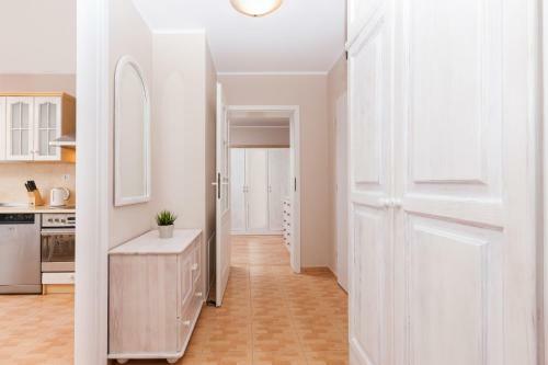 Sunny Apartments Jantar