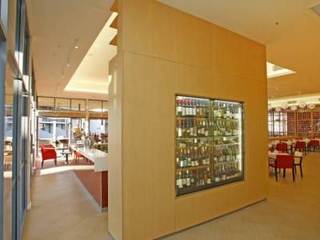Hotel Lasseters (standard Rm)