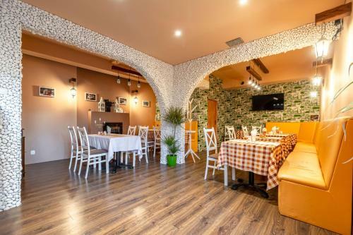 Bed & Breakfast Pokoje Go?cinne Nied?wied?