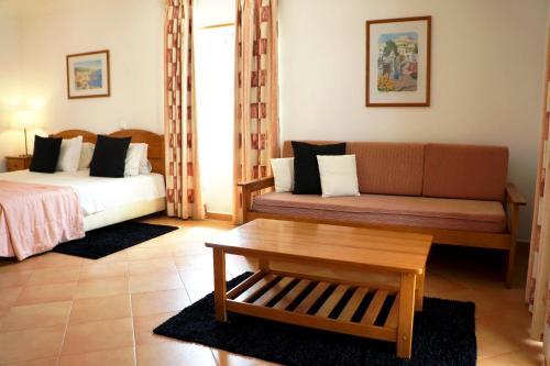 Oasis Beach Apartments