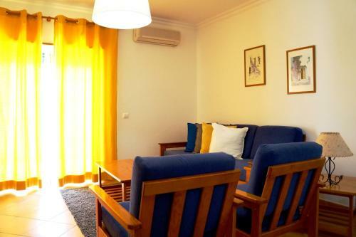Oasis Beach Apartments