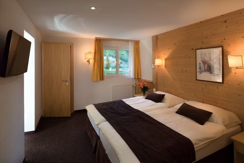 Hotel Minotel La Prairie