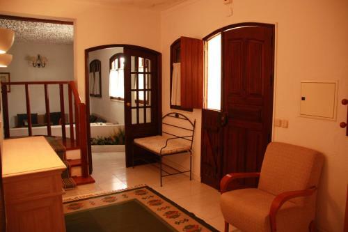 Hostal Roulito's Guest House