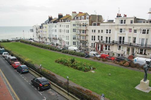 New Steine Apartment