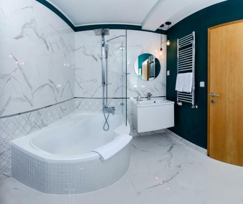 Hostal Pension U Achilla
