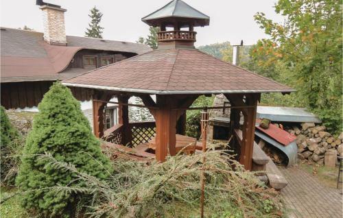 Three-bedroom Holiday Home In Josefuv Dul