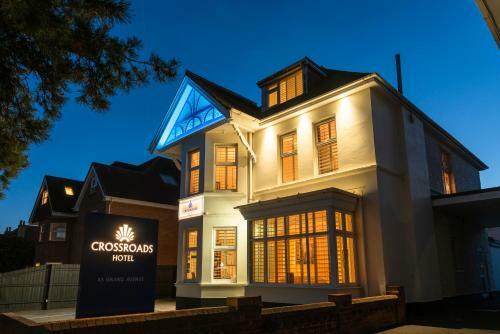 Bed & Breakfast Crossroads Hotel
