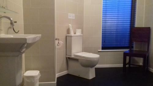 Hostal The Waterford