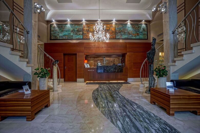 Farmona Hotel Business & Spa
