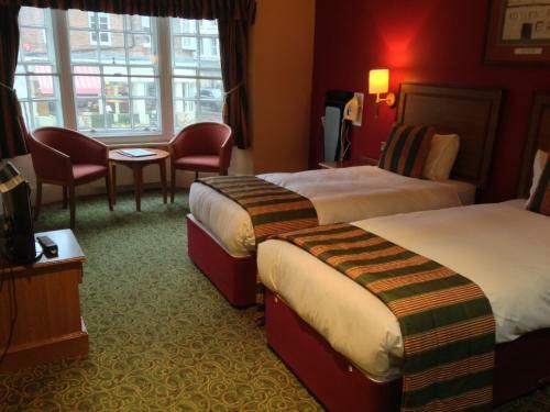 The Catherine Wheel Wetherspoon Hotel