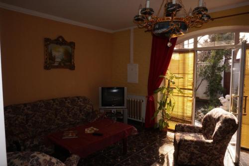 Posada Dom Na Naberezhnoy 202