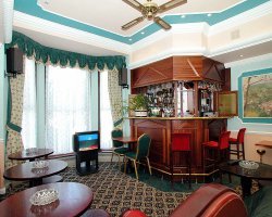 Hotel Costello Palace
