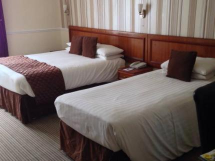 Highfield Hotel