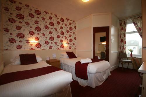 The Blenheim Mount Hotel