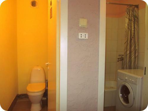 Hostal Old Flat Guest House On Zhukovskogo